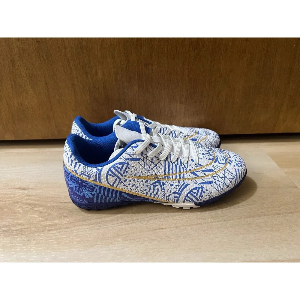 Unbranded Youth‎ Soccer Cleats Size EU 35 Kids 3.5 Approx. Blue White Gold New